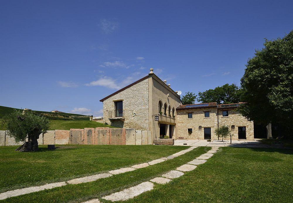 Tenuta Le Cave Farm stay *
