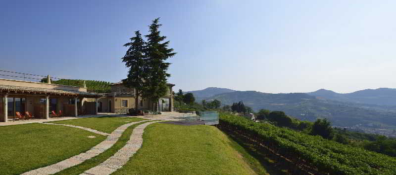 Tenuta Le Cave Farm stay *